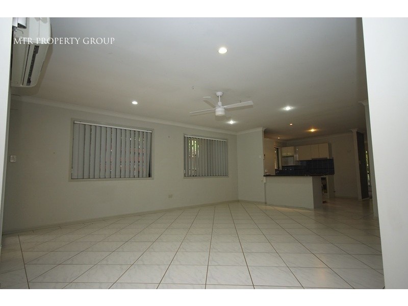 11 Leyburn Crescent, Forest Lake QLD 4078