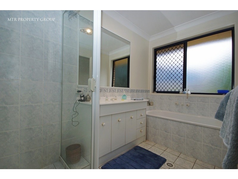 31 Simpson Way, Forest Lake QLD 4078