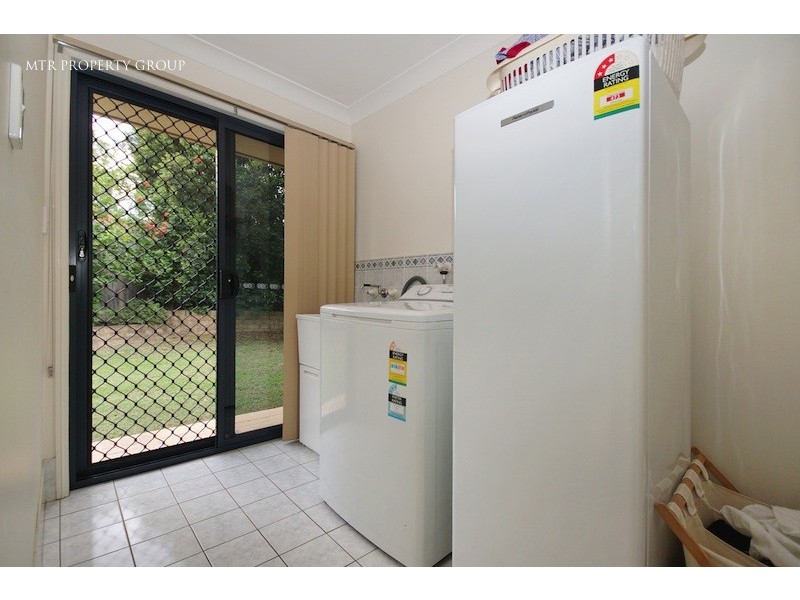 31 Simpson Way, Forest Lake QLD 4078