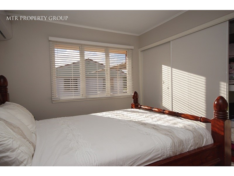 9 Delorme Street, Durack QLD 4077
