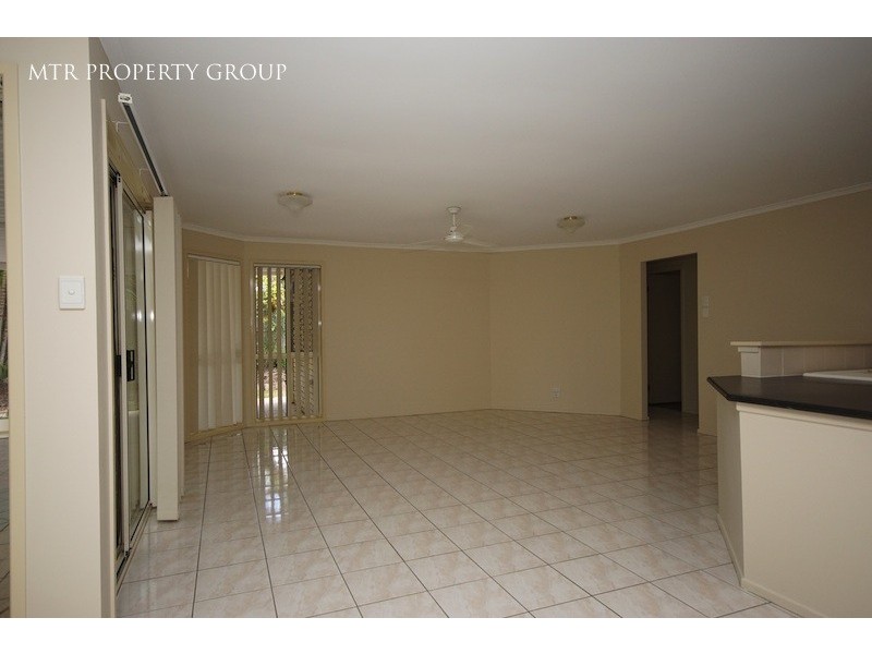 6 Yale Circuit, Forest Lake QLD 4078
