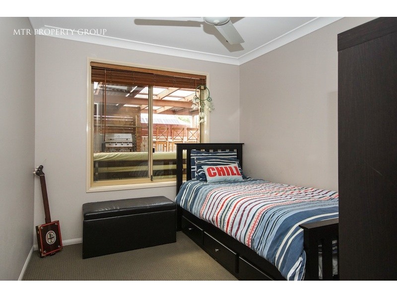 49 Atherton Cct, Forest Lake QLD 4078