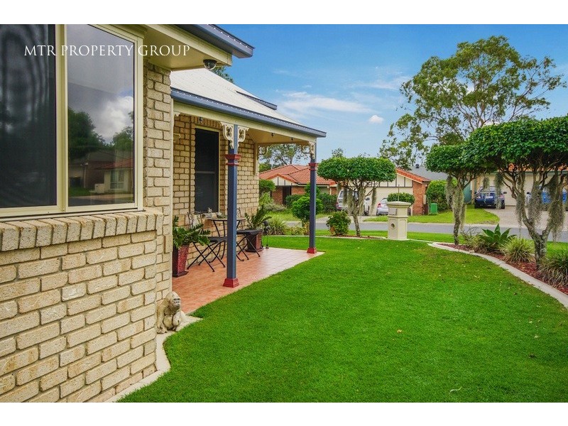 31 Central Street, Forest Lake QLD 4078