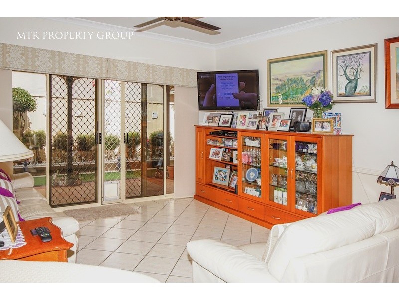 31 Central Street, Forest Lake QLD 4078