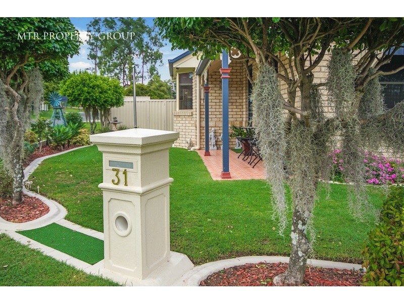 31 Central Street, Forest Lake QLD 4078