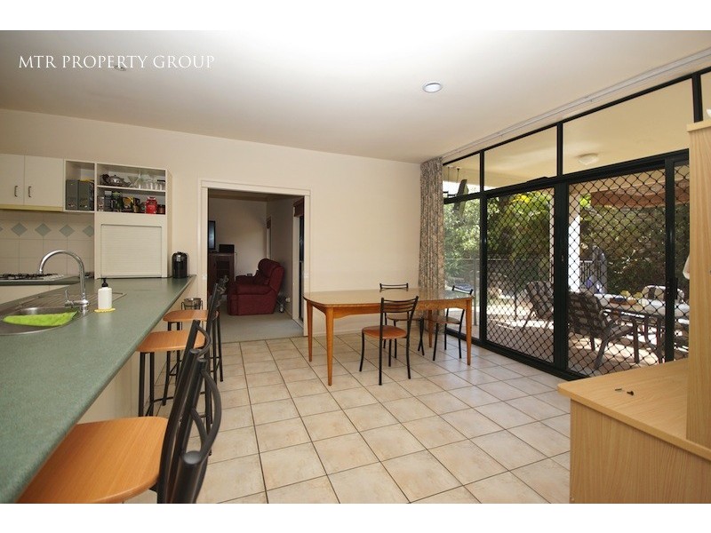 16 Agathis Place, Forest Lake QLD 4078