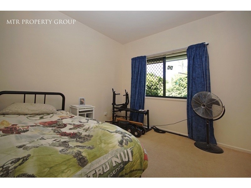 16 Agathis Place, Forest Lake QLD 4078