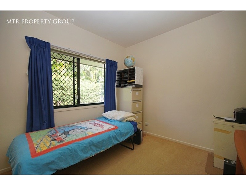 16 Agathis Place, Forest Lake QLD 4078