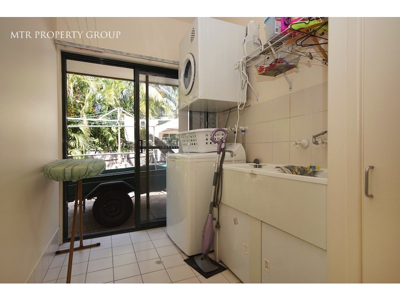 16 Agathis Place, Forest Lake QLD 4078