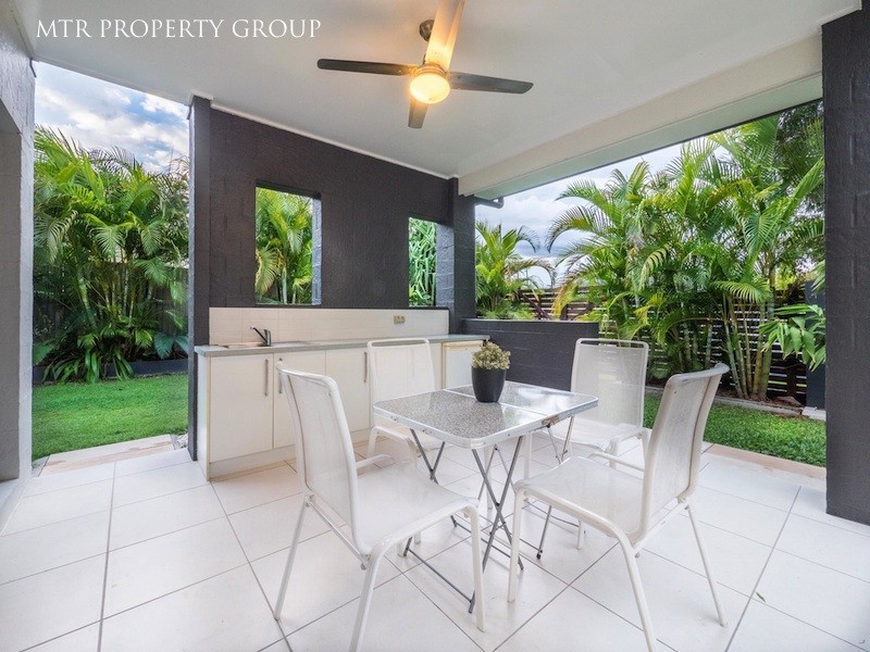 16 Brush Box Place, Heathwood QLD 4110