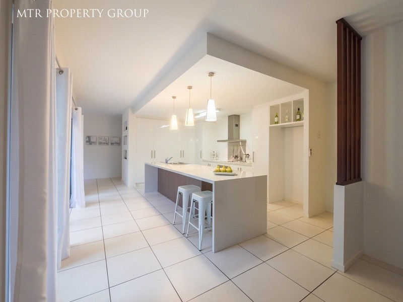 16 Brush Box Place, Heathwood QLD 4110