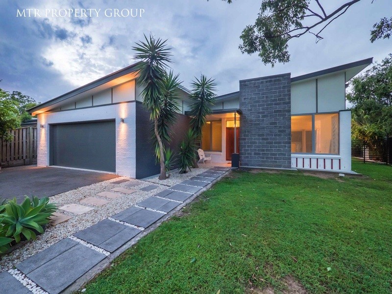 16 Brush Box Place, Heathwood QLD 4110