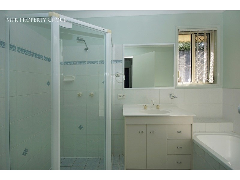 7 Diamondy Close, Forest Lake QLD 4078