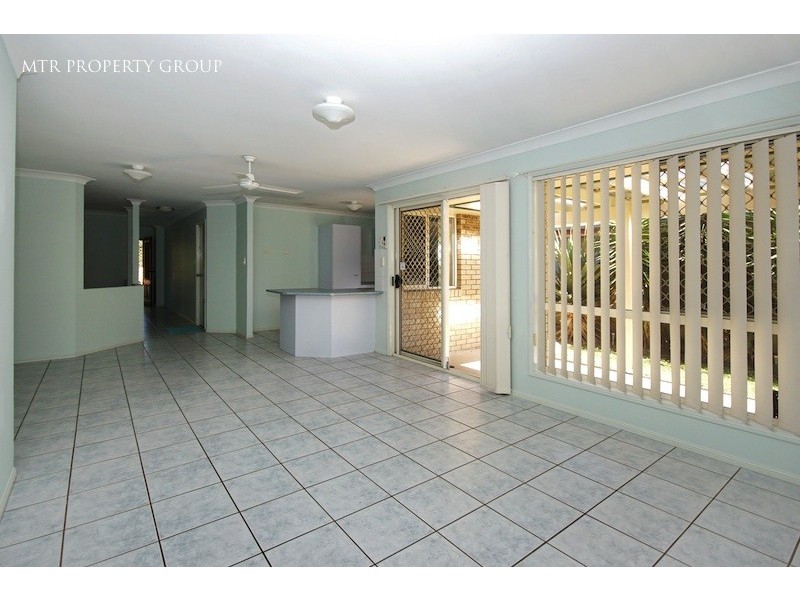 7 Diamondy Close, Forest Lake QLD 4078