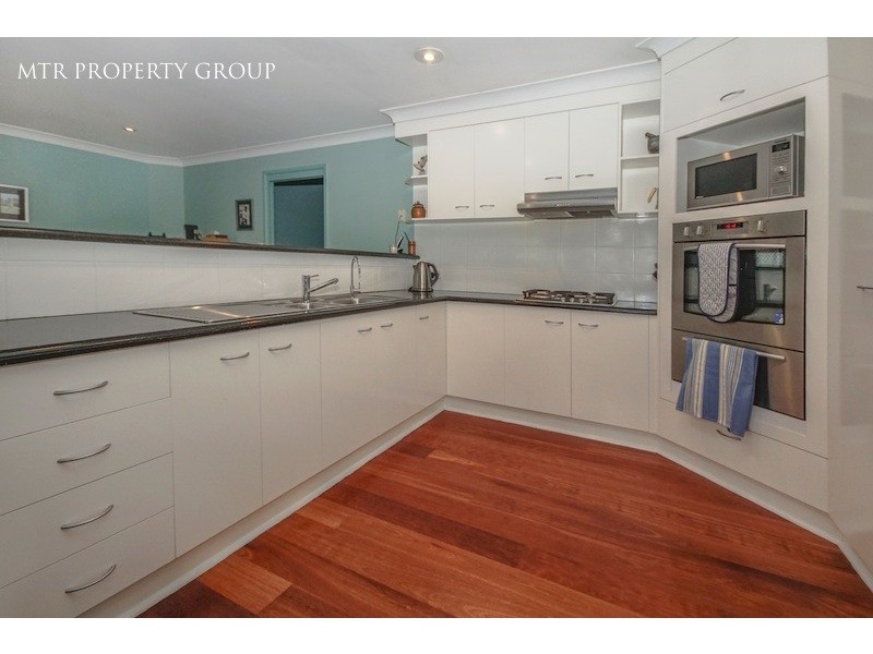 16 Norfolk Street, Forest Lake QLD 4078