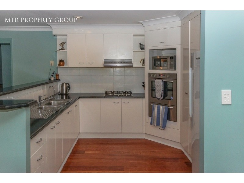 16 Norfolk Street, Forest Lake QLD 4078