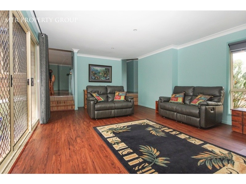 16 Norfolk Street, Forest Lake QLD 4078