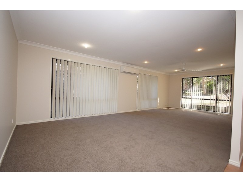 95 Toolara Cct, Forest Lake QLD 4078