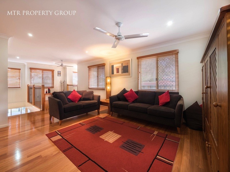 20 Barrier Place, Forest Lake QLD 4078