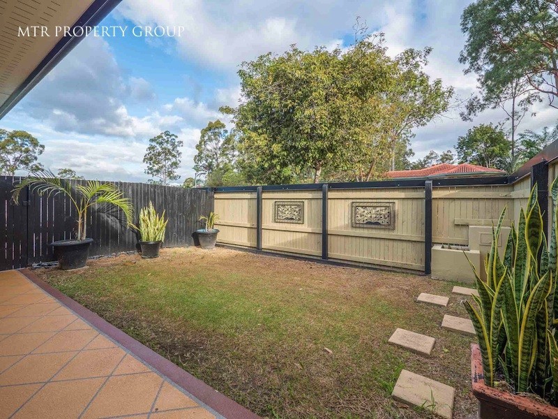 20 Barrier Place, Forest Lake QLD 4078