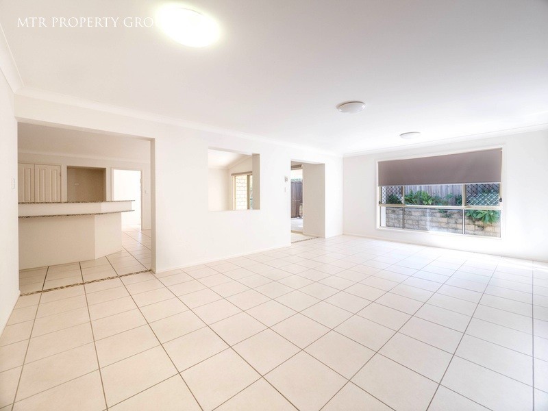 13 Hinchinbrook Circuit, Forest Lake QLD 4078