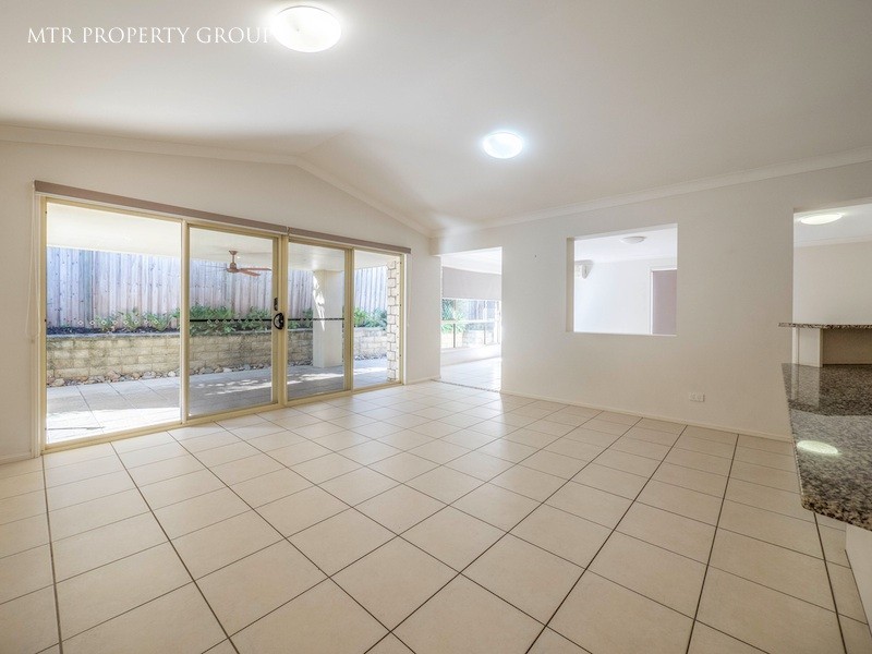 13 Hinchinbrook Circuit, Forest Lake QLD 4078