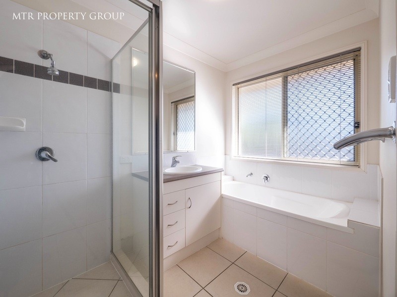 13 Hinchinbrook Circuit, Forest Lake QLD 4078