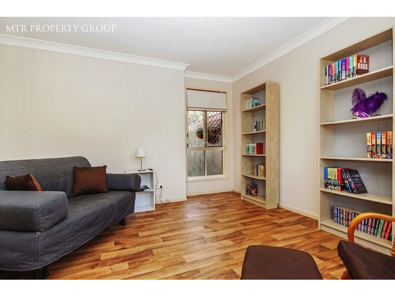 35 Acorn Circuit, Forest Lake QLD 4078