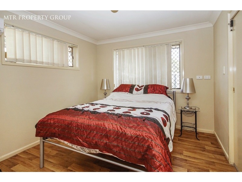 35 Acorn Circuit, Forest Lake QLD 4078