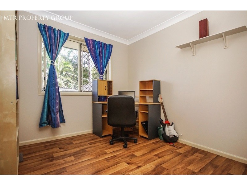 35 Acorn Circuit, Forest Lake QLD 4078