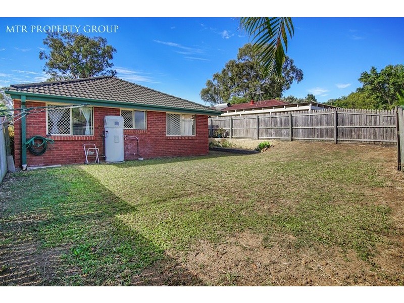 35 Acorn Circuit, Forest Lake QLD 4078