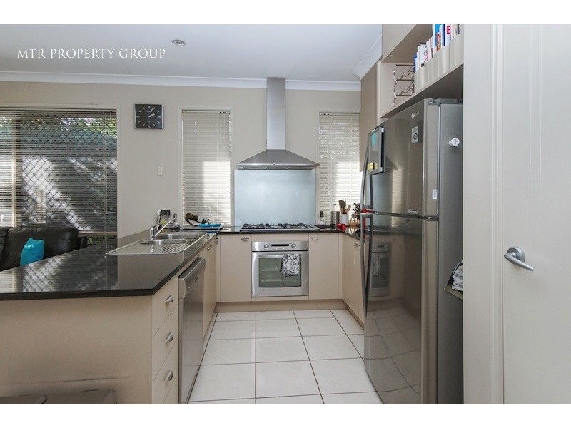 17 Desoto Place, Forest Lake QLD 4078