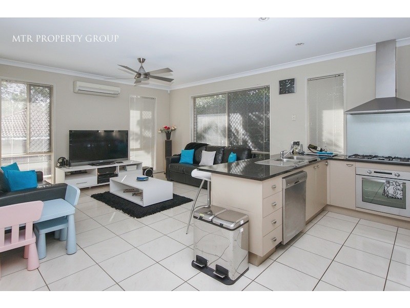 17 Desoto Place, Forest Lake QLD 4078