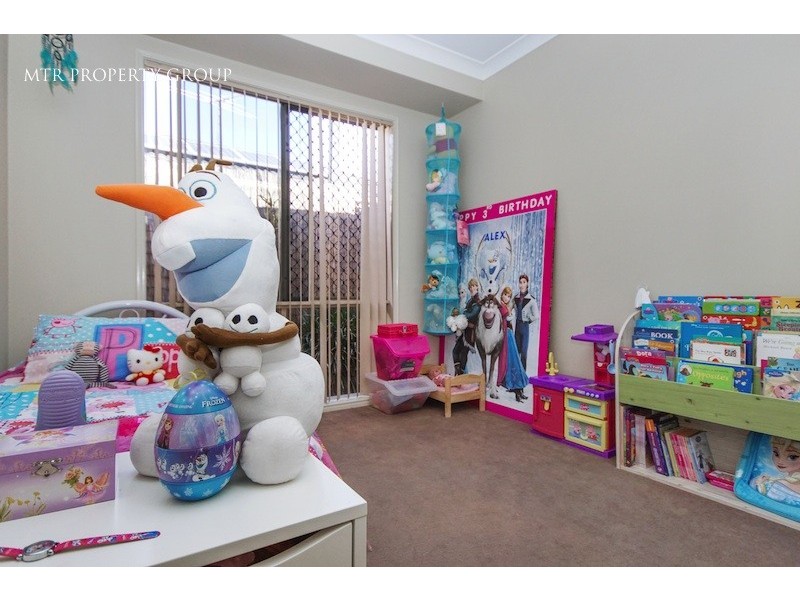 17 Desoto Place, Forest Lake QLD 4078