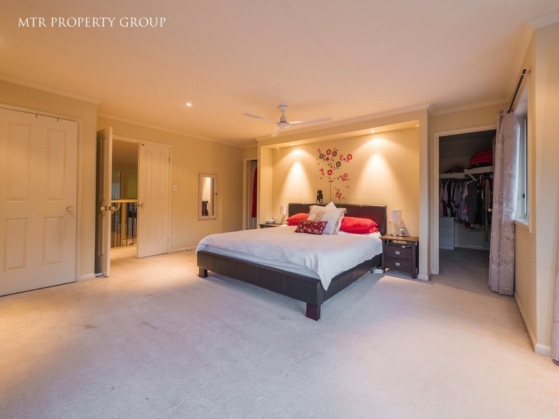 22 Pacific Parade, Forest Lake QLD 4078