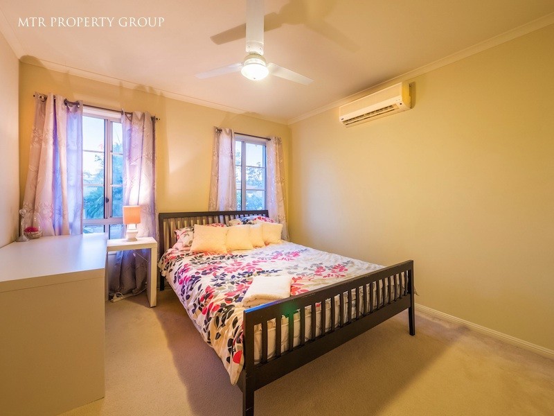 22 Pacific Parade, Forest Lake QLD 4078