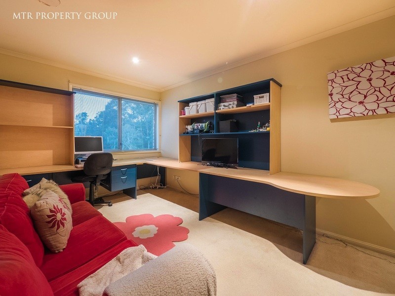22 Pacific Parade, Forest Lake QLD 4078