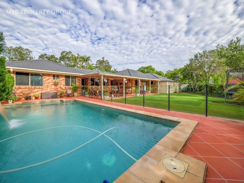 24 Prospect Crescent, Forest Lake QLD 4078