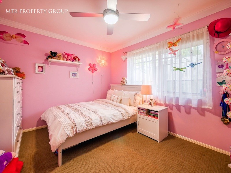 24 Prospect Crescent, Forest Lake QLD 4078