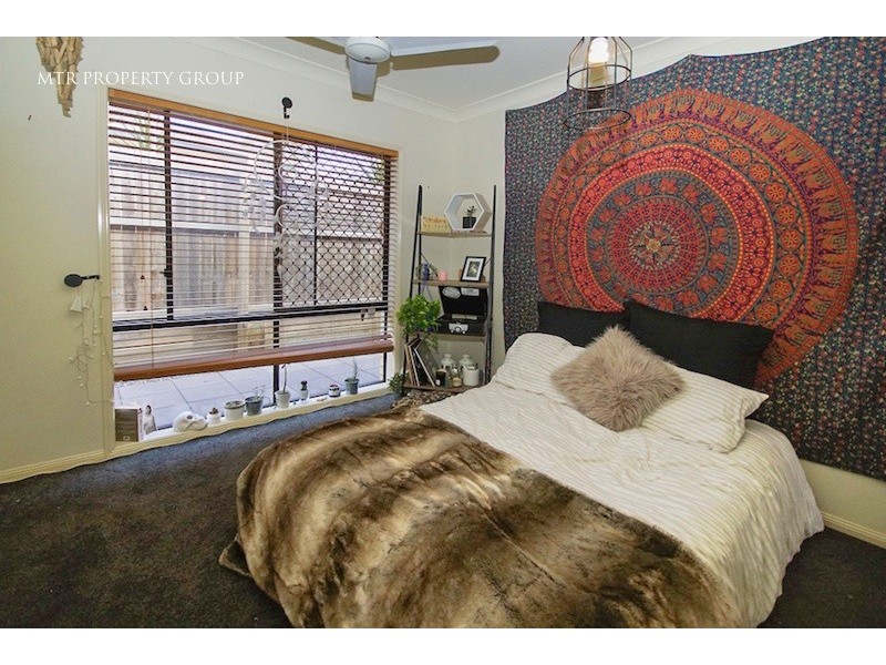 3 Kenny Close, Forest Lake QLD 4078