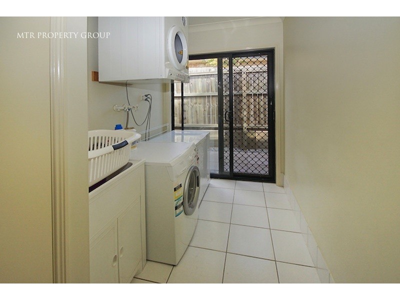 3 Kenny Close, Forest Lake QLD 4078