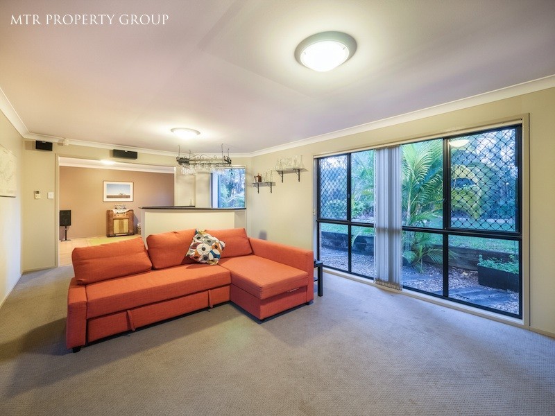 31 Cardwell Street, Forest Lake QLD 4078