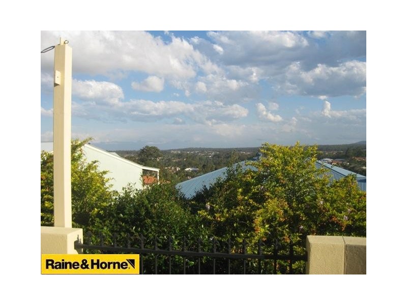 31 Valencia Court, Eatons Hill QLD 4037