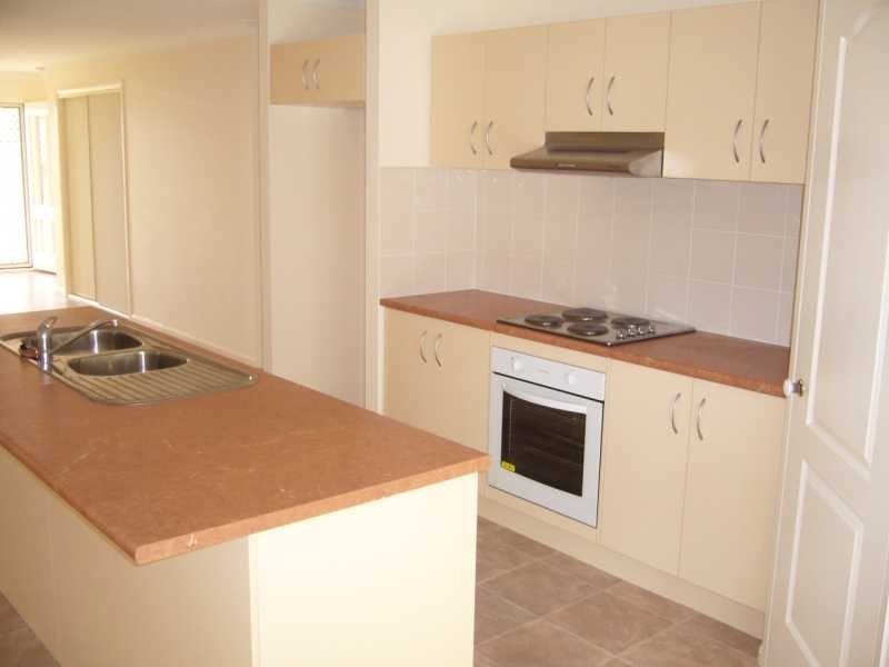 45 Strowe Place, Bracken Ridge QLD 4017