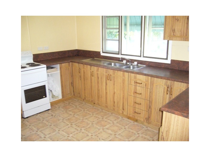 210  Queens Parade, Brighton QLD 4017