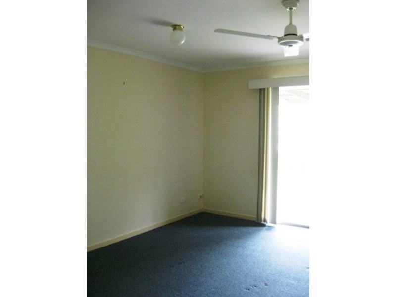 5 Emanual Court, Eatons Hill QLD 4037