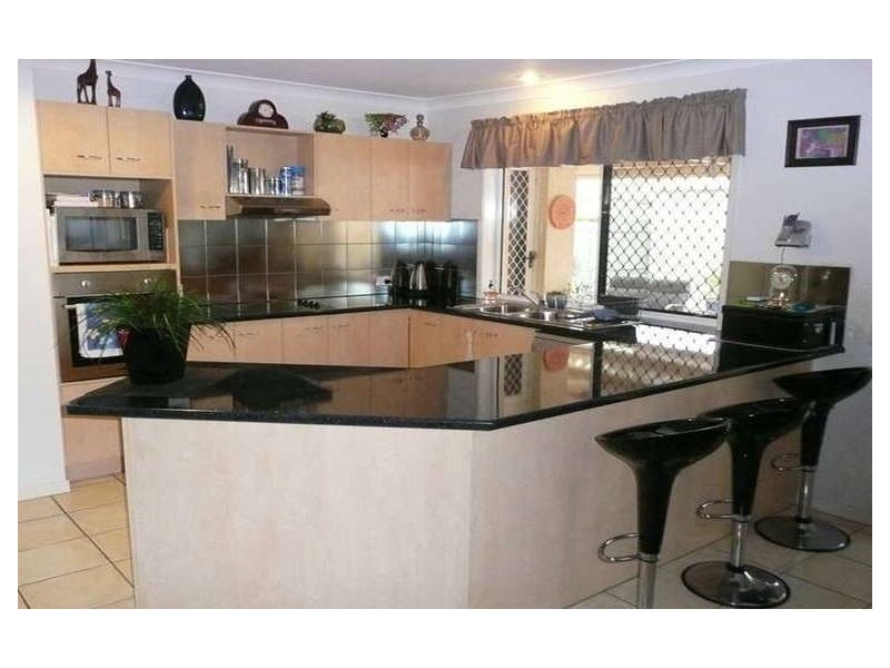 9 Fieldstone Close, Bracken Ridge QLD 4017