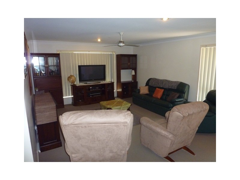 25 Canterbury Street, Bracken Ridge QLD 4017