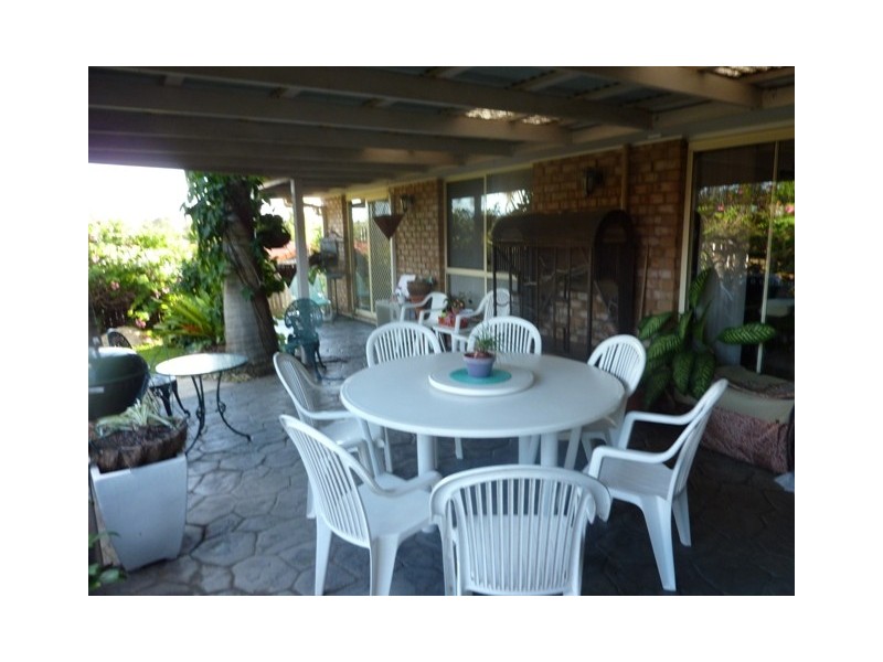 8 Magna Place, Bracken Ridge QLD 4017