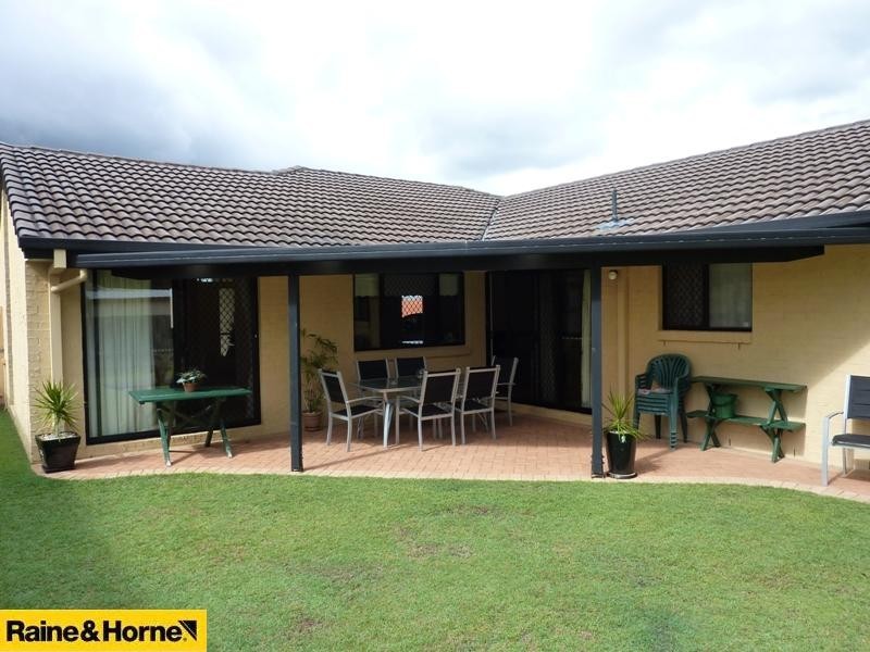 11 Johnston Place, Bracken Ridge QLD 4017